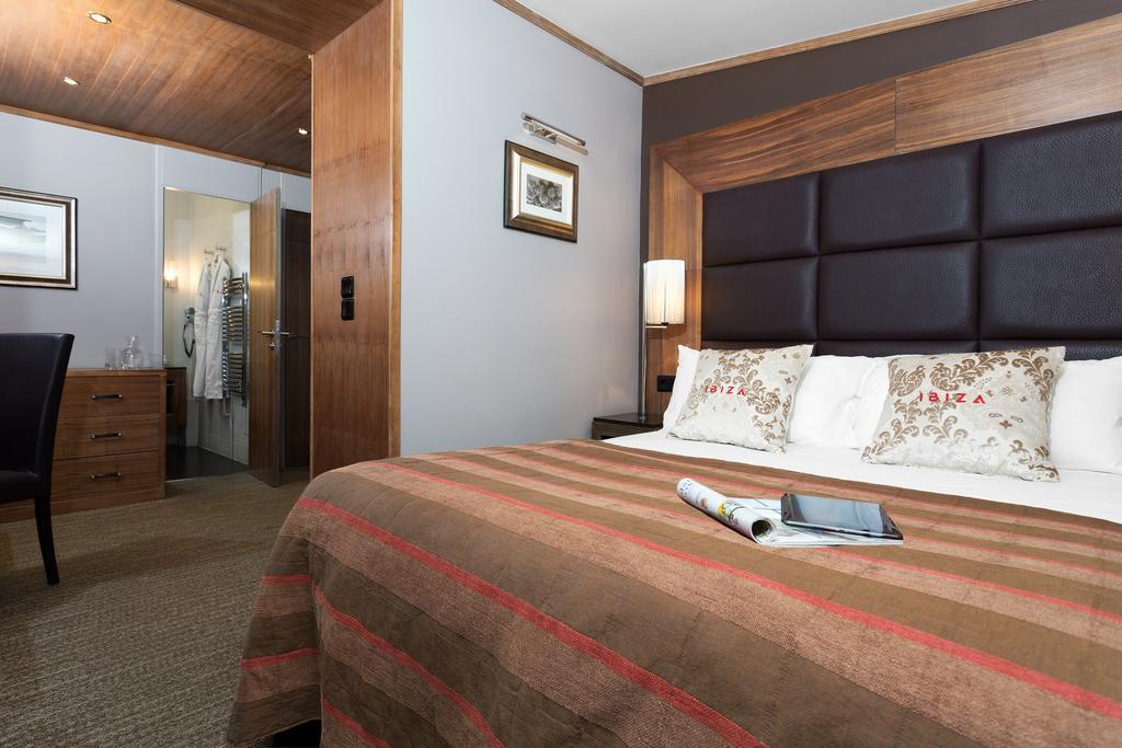 Madame Vacances Hotel Ibiza لو دوز آلب المظهر الخارجي الصورة