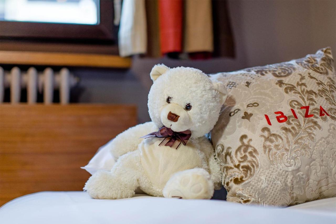 Madame Vacances Hotel Ibiza لو دوز آلب المظهر الخارجي الصورة